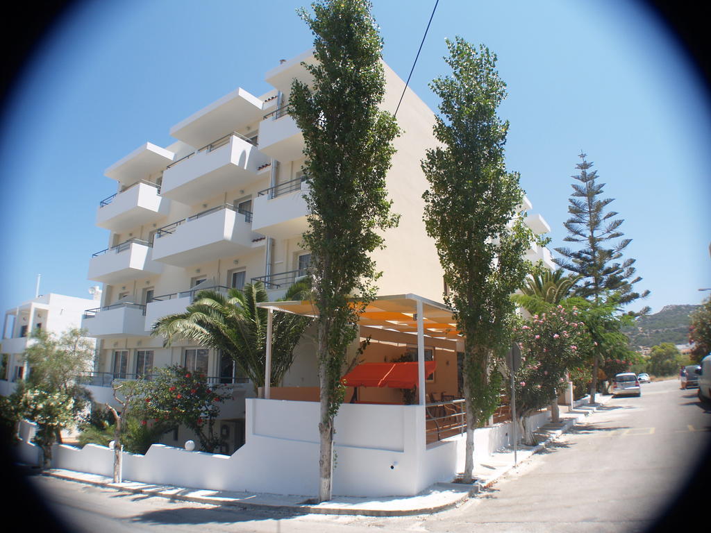 Iolkos Hotel Cárpatos Exterior foto